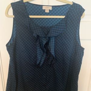 Loft size L sleeveless blouse blue pattern